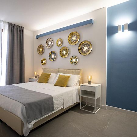 Acquaro Suite Apartments Σαν Βίτο λο Κάπο Δωμάτιο φωτογραφία