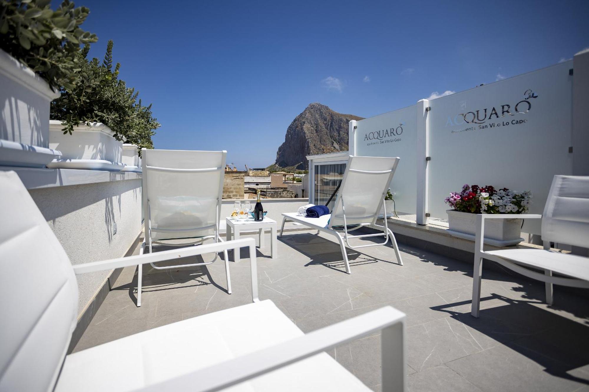 Acquaro Suite Apartments Σαν Βίτο λο Κάπο Δωμάτιο φωτογραφία