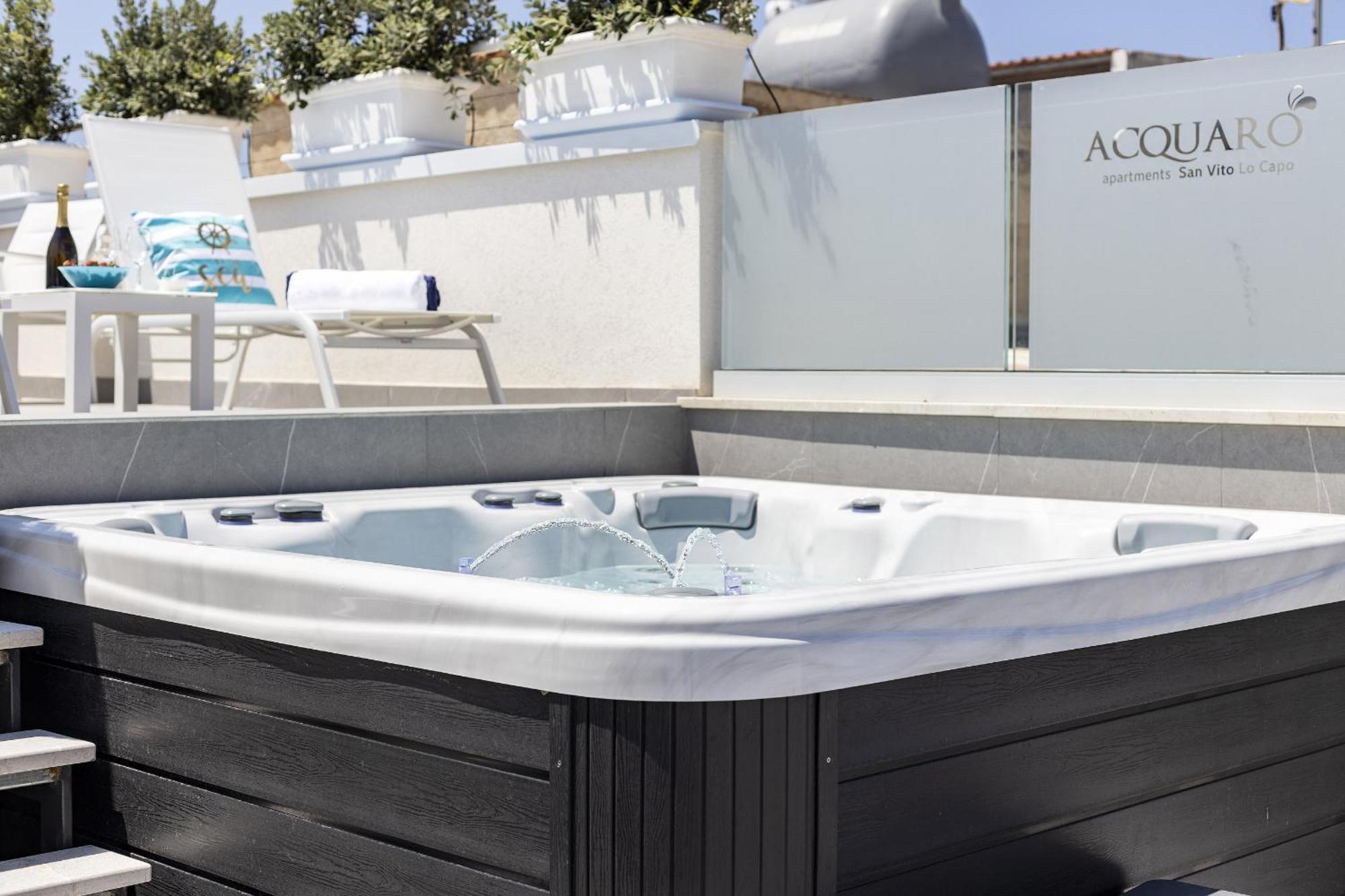 Acquaro Suite Apartments Σαν Βίτο λο Κάπο Δωμάτιο φωτογραφία